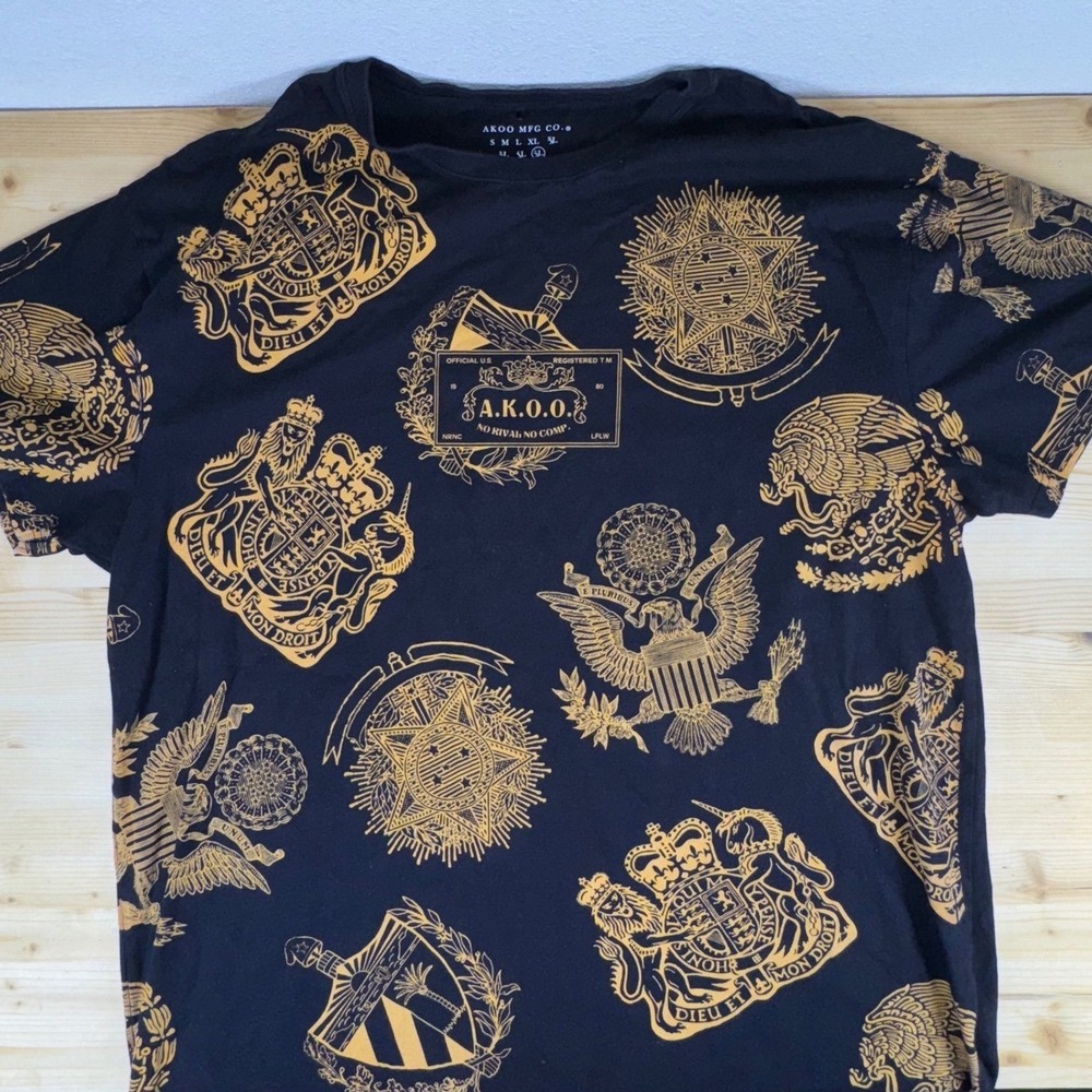 Akoo‎ Graphic T-Shirt Black Gold Men's 5XL Crest Print 100% Cotton Made in India